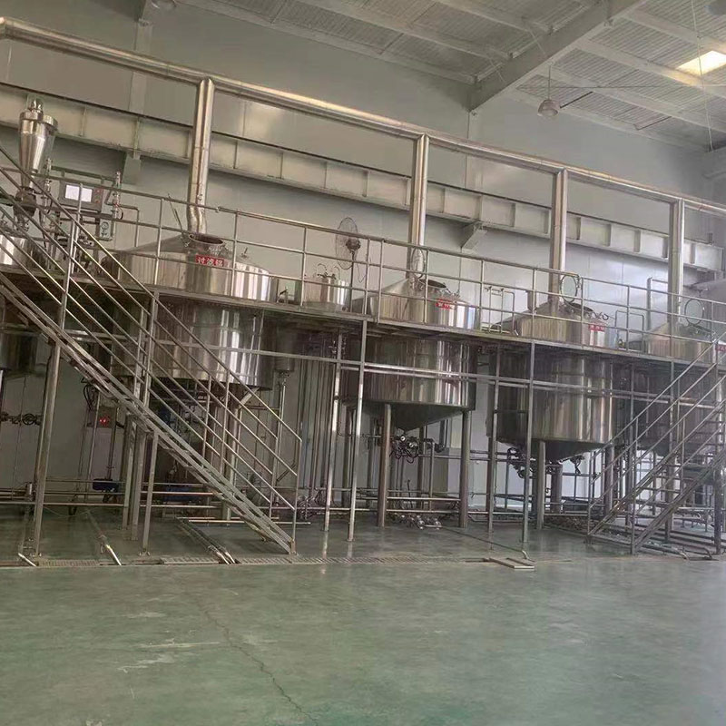 巴青精酿啤酒设备厂—平面布置、设备设计、制造、调试、培训等一条龙服务_COPY